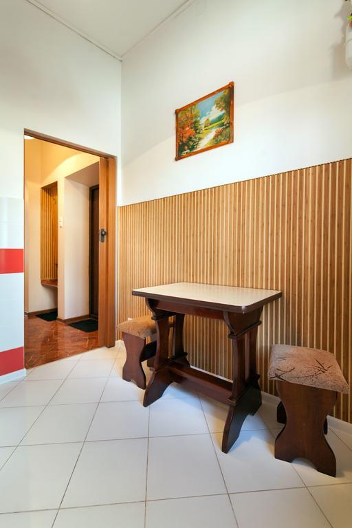 Near Opera Apartment Львов Экстерьер фото